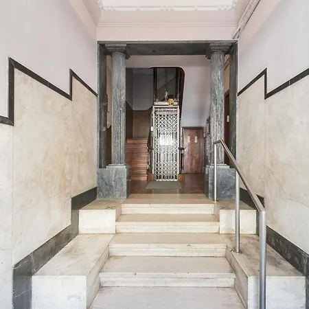 Bed & Breakfast Luna Parque Lisbon
